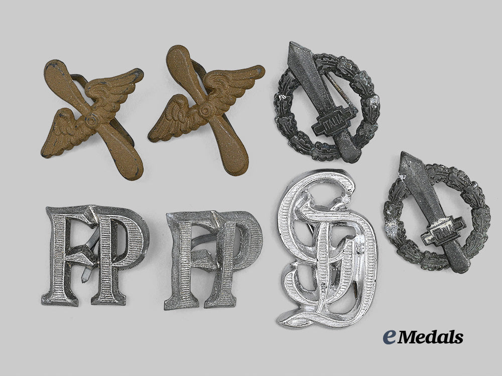 germany,_wehrmacht;_italy,_kingdom._a_lot_of_shoulder_and_collar_cyphers_e_medals__g64098_3