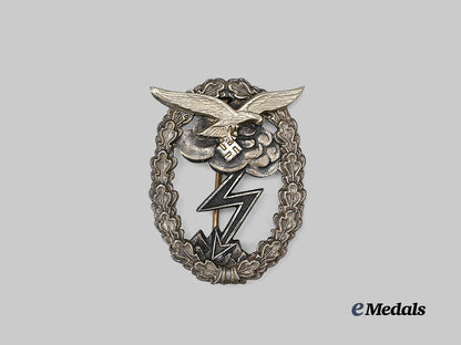germany,_luftwaffe._a_ground_assault_badge,_by_c._e._juncker_e_medals__g64114_2