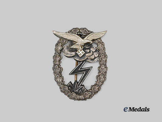 germany,_luftwaffe._a_ground_assault_badge,_by_c._e._juncker_e_medals__g64114_2