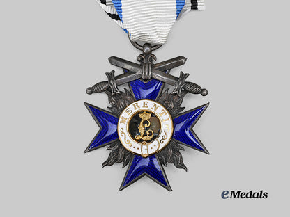 bavaria,_kingdom._an_order_of_military_merit,_i_v_class_cross_with_swords,_by_weiss&_co._e_medals__g64115_3