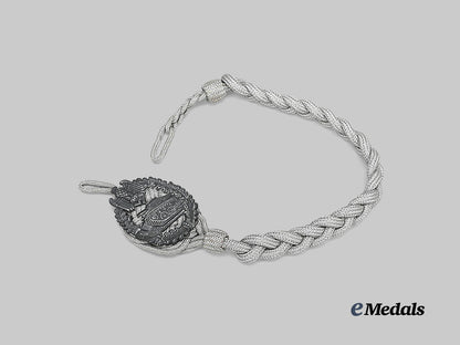 germany,_heer._a_marksmanship_lanyard_for_panzer_troops,_grade1_e_medals__g64117_2