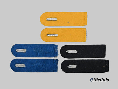 germany,_wehrmacht._a_lot_of_shoulder_boards_for_leutnant_ranks,_heer_and_luftwaffe_issue_e_medals__g64127_3