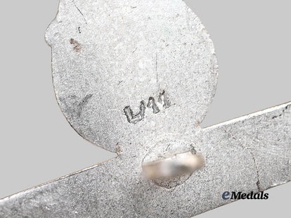 germany,_wehrmacht._a_mint1939_clasp_to_the_iron_cross_i_class,_type2,_by_wilhelm_deumer_e_medals__g64131_4