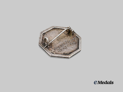 germany,_freikorps._an_einwohnerwehr_bayern_lapel_badge,_by_deschler&_sohn_e_medals__g64134_4