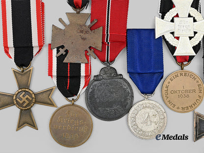 germany,_wehrmacht._a_lot_of_service_awards_e_medals__g64139_9