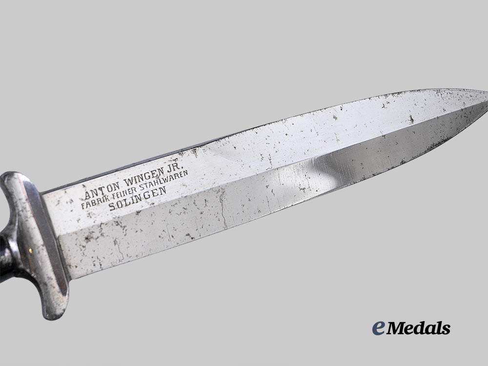 germany,_imperial._a_rare_first_world_war_staghorn_grip_fighting_knife,_by_anton_wingen_jr._e_medals__g64141_8