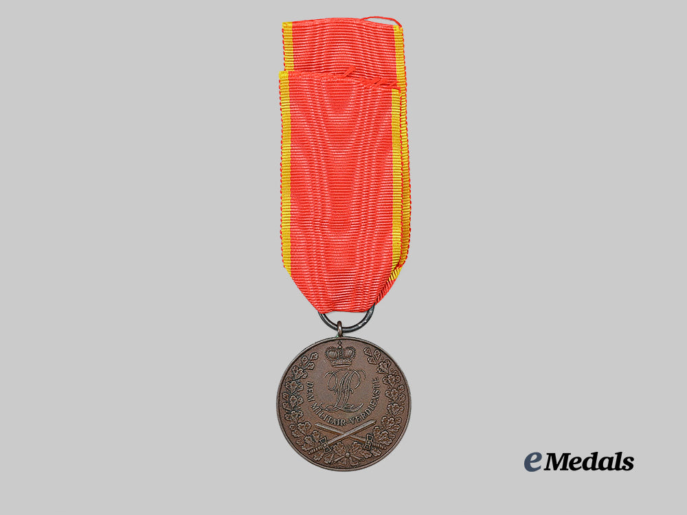 lippe-_detmold,_principality._a_war_merit_medal_e_medals__g64248_2