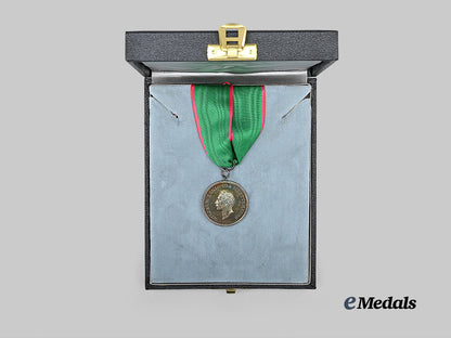 württemberg,_kingdom._a_commemorative_medal_for_the_opening_of_hohenheim_agricultural_academy,_in_silver,_with_case_e_medals__g64257_3
