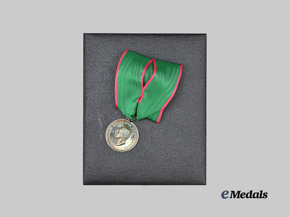 württemberg,_kingdom._a_commemorative_medal_for_the_opening_of_hohenheim_agricultural_academy,_in_silver,_with_case_e_medals__g64257_4