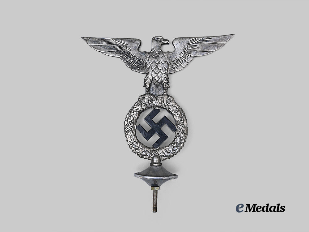 germany,_n_s_d_a_p._a_flag_pole_finial_e_medals__g64260_2