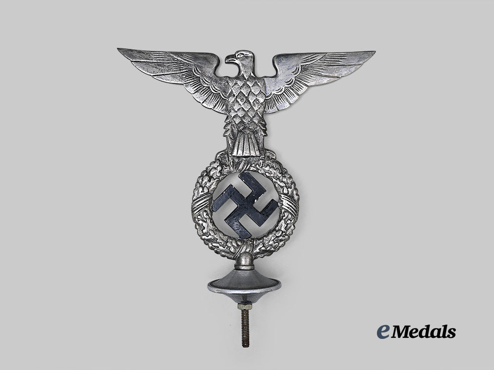 germany,_n_s_d_a_p._a_flag_pole_finial_e_medals__g64260_3