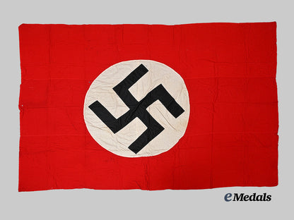 germany,_n_s_d_a_p._a_large_banner_flag_e_medals__g64263_3