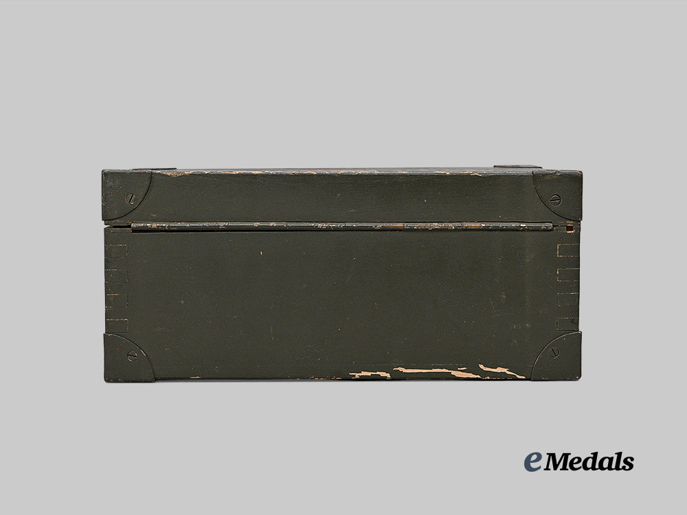 germany,_imperial._a_mint_first_world_war_medical_kit_e_medals__g64278_5
