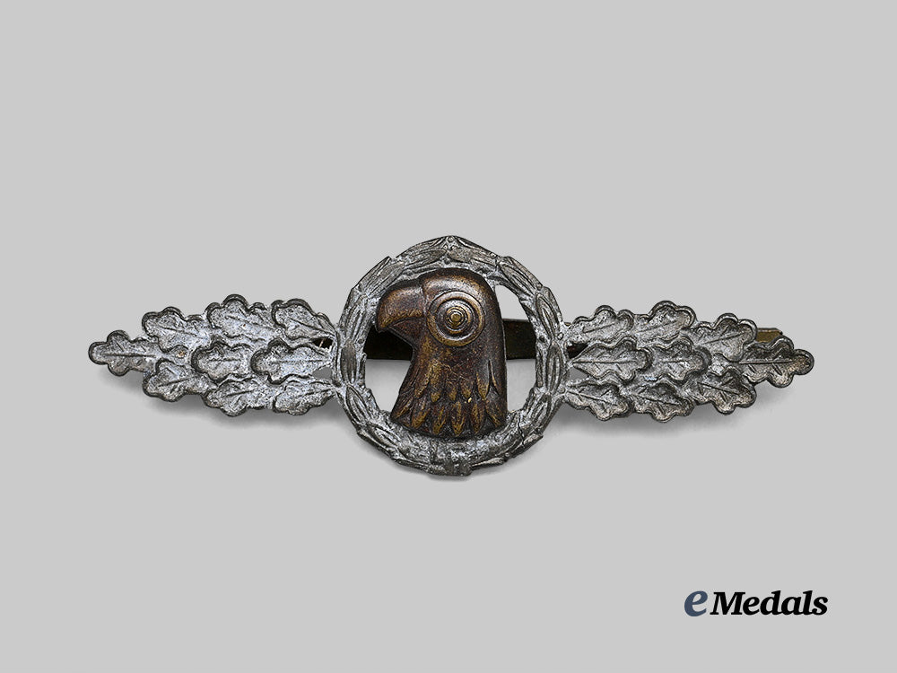 germany,_luftwaffe._a_reconnaissance_clasp,_gold_grade,_by_brüder_schneider_e_medals__g64311_2