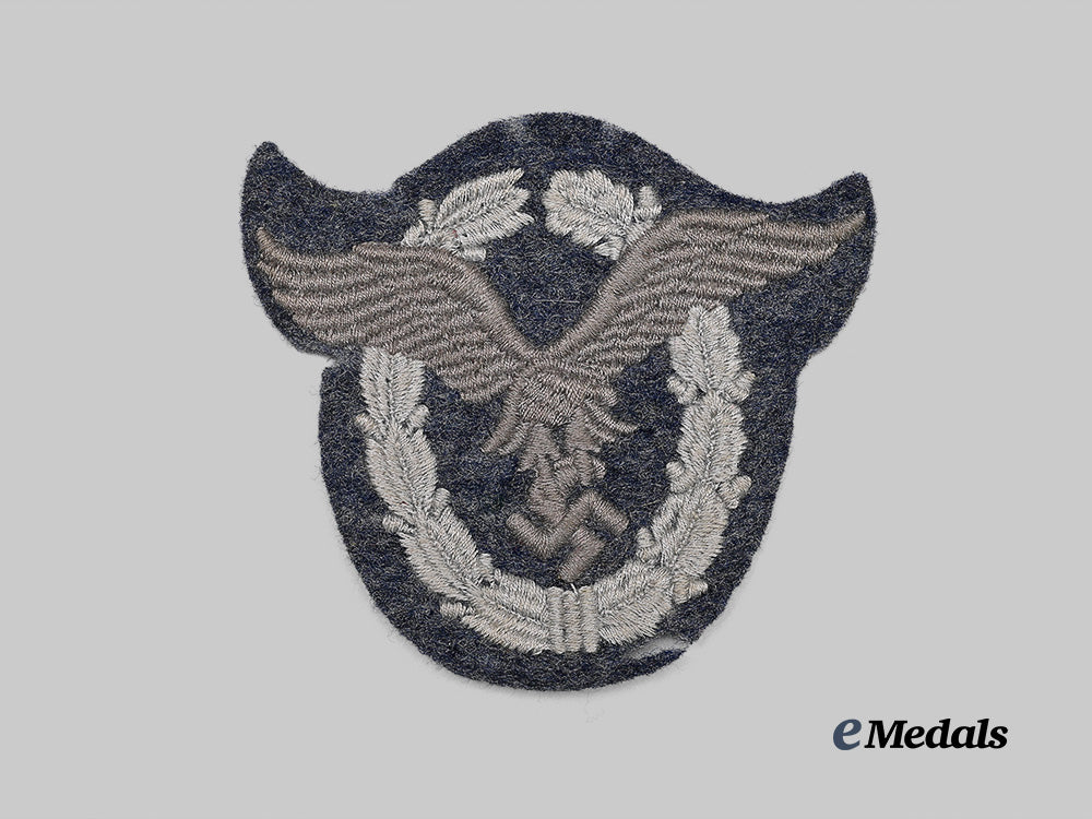 germany,_luftwaffe._a_pilot’s_badge,_two-_tone_type5a_e_medals__g64319_2