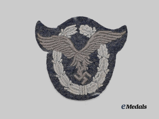 germany,_luftwaffe._a_pilot’s_badge,_two-_tone_type5a_e_medals__g64319_2