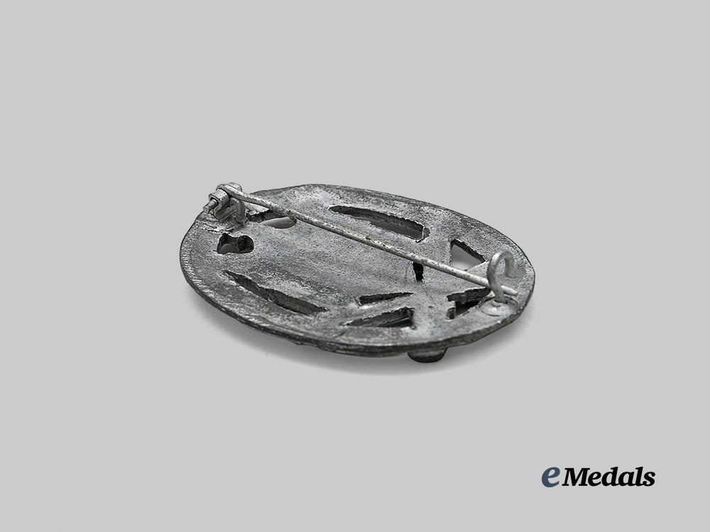 germany,_wehrmacht._a_general_assault_badge,_by_rudolf_karneth&_söhne_e_medals__g64320_4
