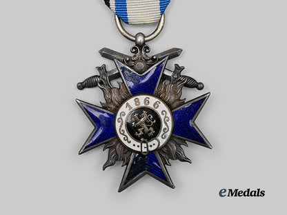 bavaria,_kingdom._an_order_of_military_merit,_i_v._class_with_swords,_by_weiss&_co._e_medals__g64322_5