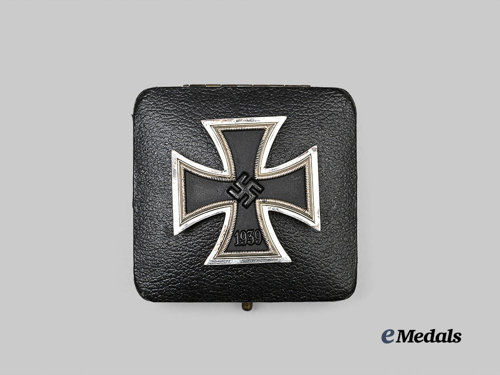 germany,_wehrmacht._a1939_iron_cross_i_class,_with_case,_by_steinhauer&_lück_e_medals__g64332_4