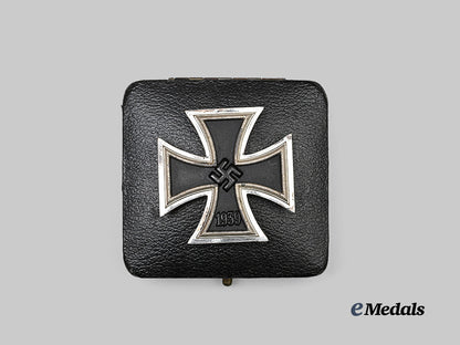 germany,_wehrmacht._a1939_iron_cross_i_class,_with_case,_by_steinhauer&_lück_e_medals__g64332_4