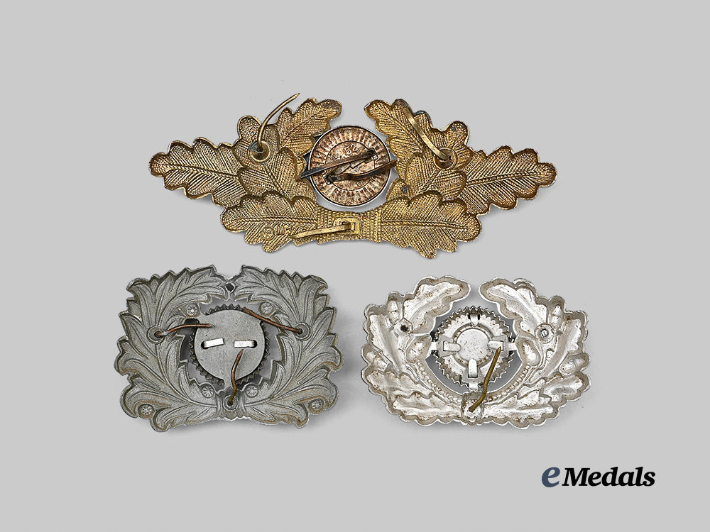 germany,_third_reich._a_lot_of_visor_cap_insignia_for_government_and_military_personnel_e_medals__g64333_3