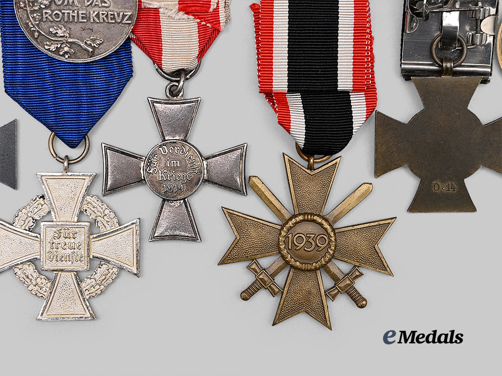 germany,_third_reich;_imperial._a_lot_of_awards_for_military_and_civil_service_e_medals__g64339_7