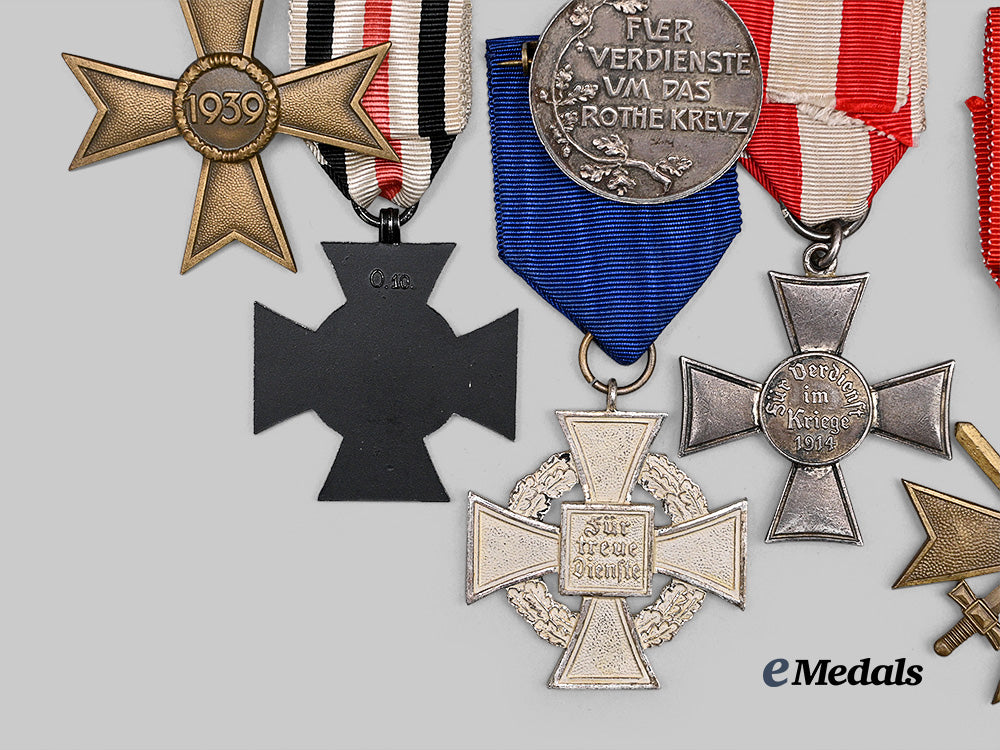 germany,_third_reich;_imperial._a_lot_of_awards_for_military_and_civil_service_e_medals__g64339_8