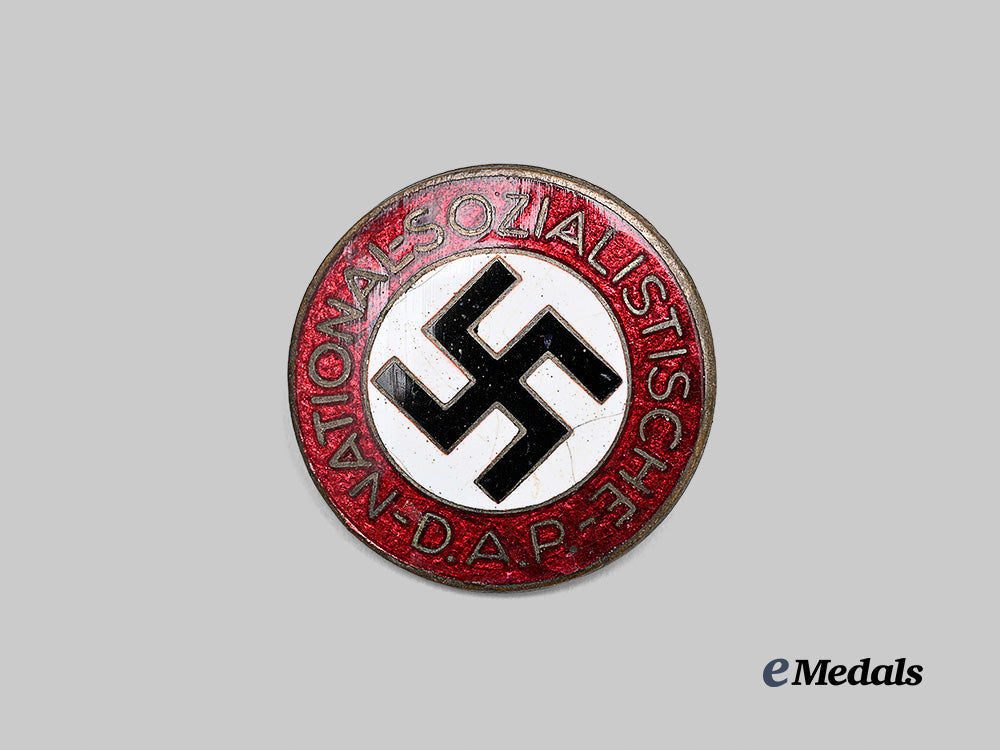 germany,_n_s_d_a_p._a_membership_badge,_by_kerbach&_israel_e_medals__g64354_2