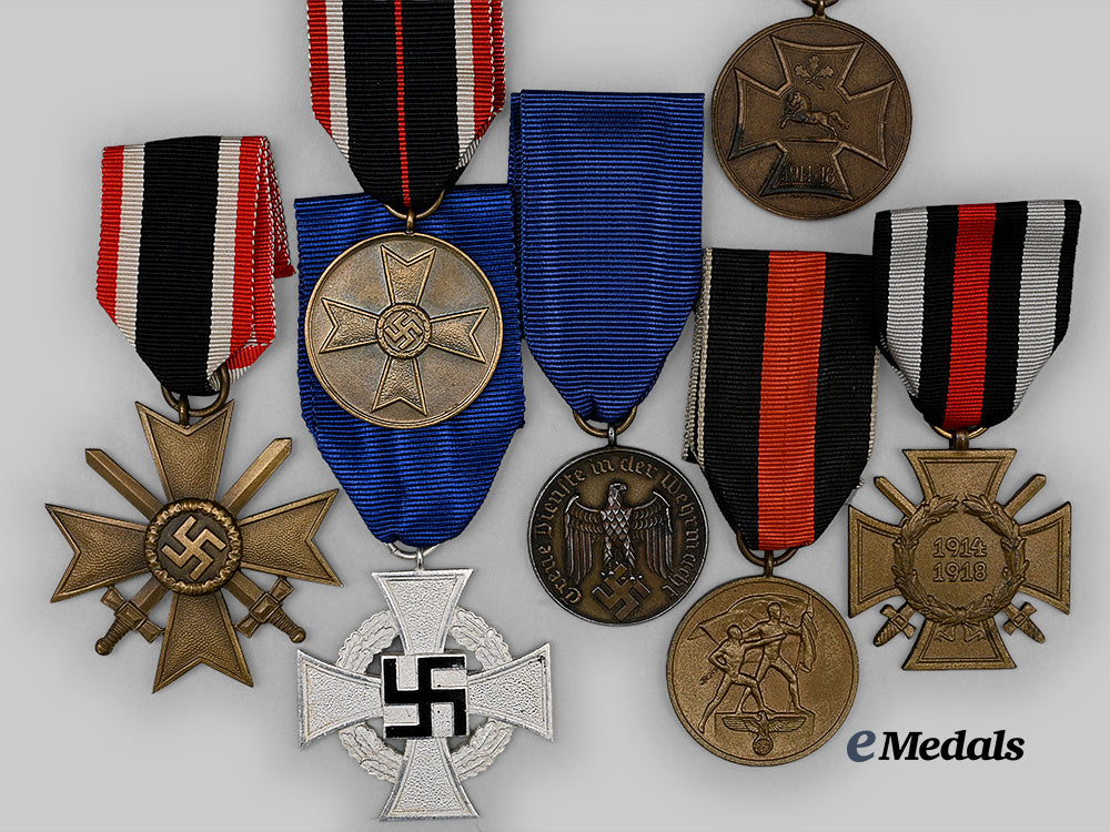 germany,_third_reich._a_mixed_lot_of_awards_for_military_and_civil_service_e_medals__g64359_3