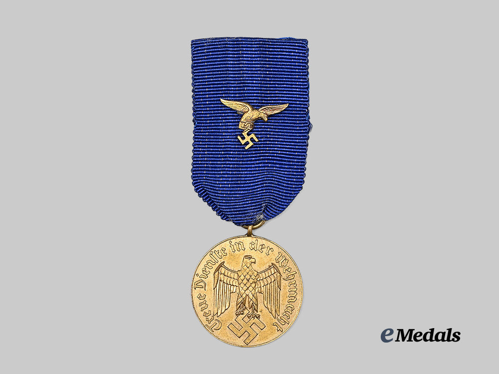 germany,_luftwaffe._a12-_year_long_service_award_e_medals__g64360_2