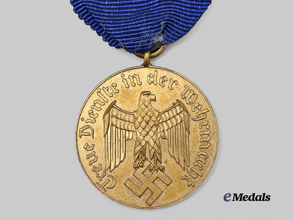 germany,_luftwaffe._a12-_year_long_service_award_e_medals__g64360_3