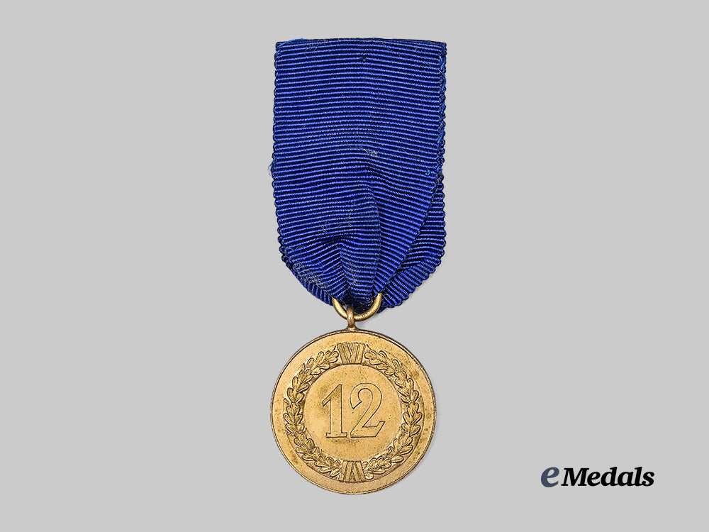 germany,_luftwaffe._a12-_year_long_service_award_e_medals__g64360_4