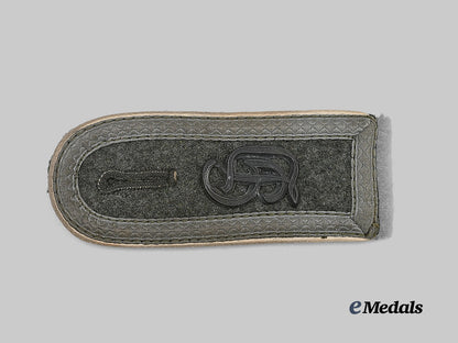 germany,_heer._a_großdeutschland_division_infantry_unterfeldwebel_shoulder_strap_e_medals__g64386_2