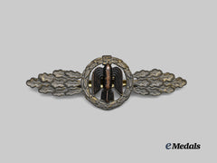 Germany, Luftwaffe. A Bomber Clasp, Gold Grade, by A.G.M.u.K