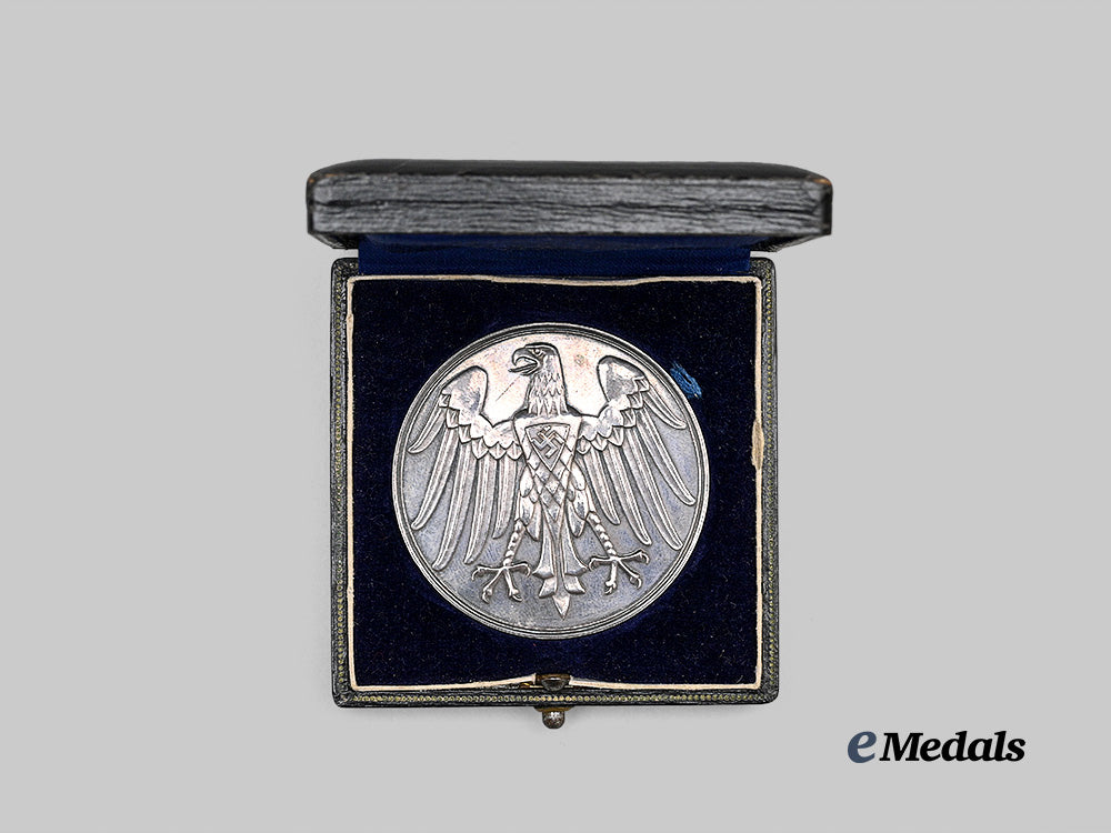 germany,_third_reich._a_life_saving_medal,_with_case_e_medals__g64388_3