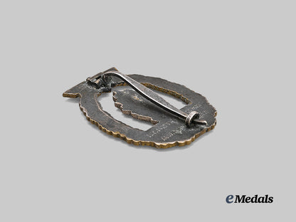 germany,_kriegsmarine._a_minesweeper_war_badge,_by_schwerin_e_medals__g64391_4