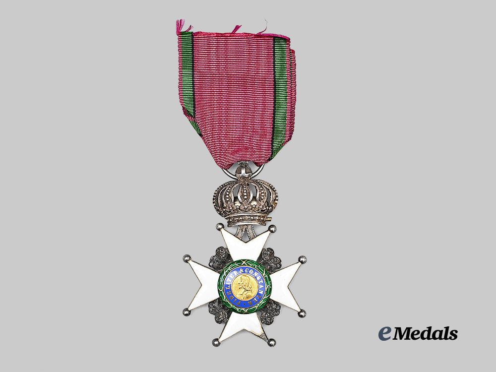 saxe-_ernestine,_duchies._a_house_order_of_saxe-_ernestine,_i_i_class_knight’s_cross_e_medals__g64393_2