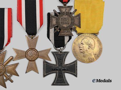 germany,_wehrmacht._a_mixed_lot_of_awards_e_medals__g64397_3