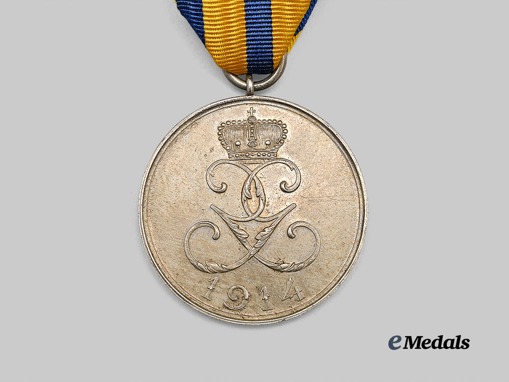 schwarzburg-_rudolstadt,_principality._an_honour_medal_for_war_merit_e_medals__g64399_3