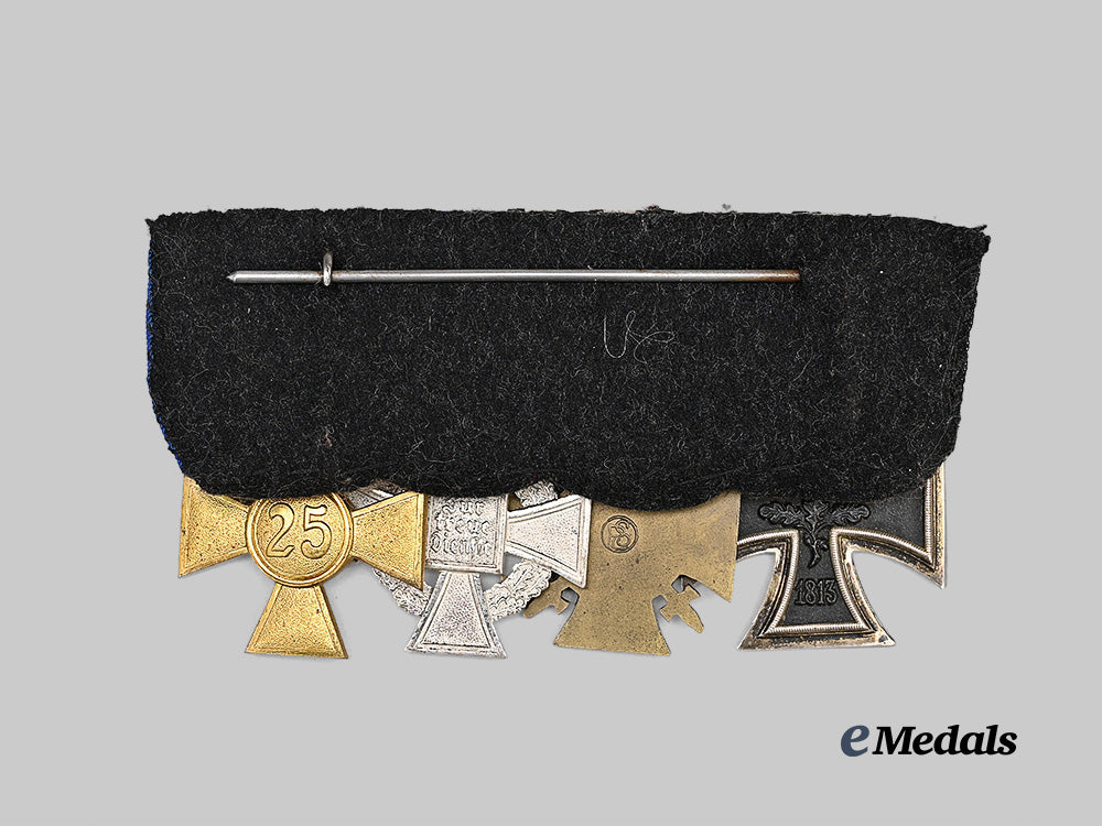germany,_third_reich._a_combatant’s_medal_bar_for_military_and_civil_long_service_e_medals__g64431_5