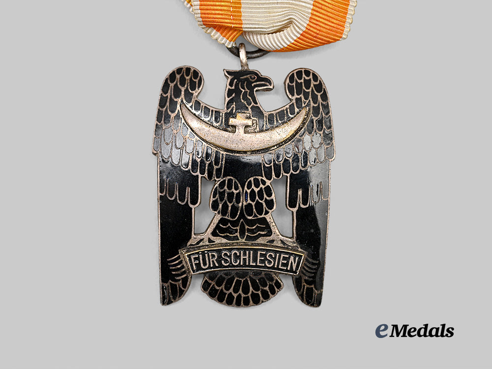 germany,_freikorps._a_silesian_eagle_i_i_class,_c.1938_e_medals__g64438_3