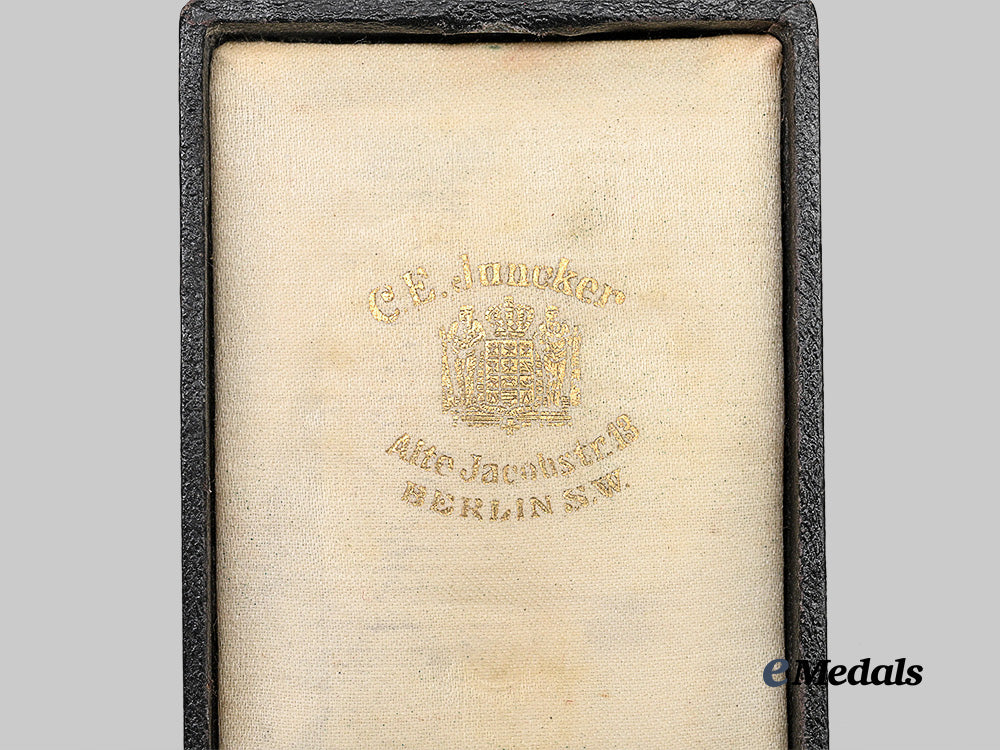 germany,_imperial._a_pilot’s_badge,_type3_with_case,_by_c._e._juncker_e_medals__g64439_4