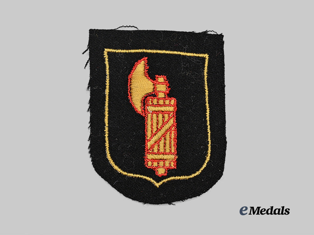germany,_s_s._a_mint29th_waffen_grenadier_division_of_the_s_s(1st_italian)_sleeve_insignia_e_medals__g64442_2