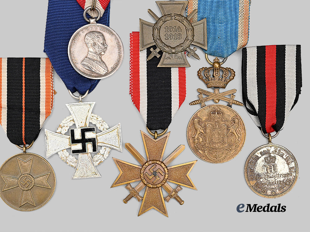 germany,_imperial;_third_reich._a_mixed_lot_of_awards_e_medals__g64463_3