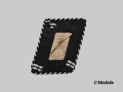 germany,_s_s._an_s_s-_verfügungstruppe_scharführer_rank_tab_e_medals__g64465_3
