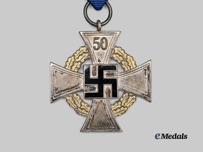 germany,_third_reich._a_civil_service_long_service_award,_special_grade_for50_years_e_medals__g64472_3