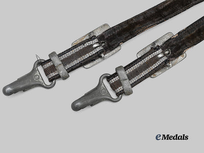 germany,_luftwaffe._a_officer’s_dagger_hanger,_by_f._w._assmann&_söhne_e_medals__g64481_6