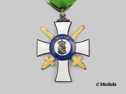 saxony,_kingdom._an_albert_order,_i_i_class_knight’s_cross_with_swords,_by_alfred_roesner_e_medals__g64485_7