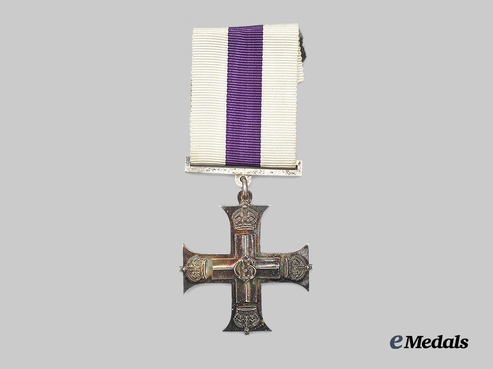 united_kingdom._a_military_cross_e_medals__g_b2260_2