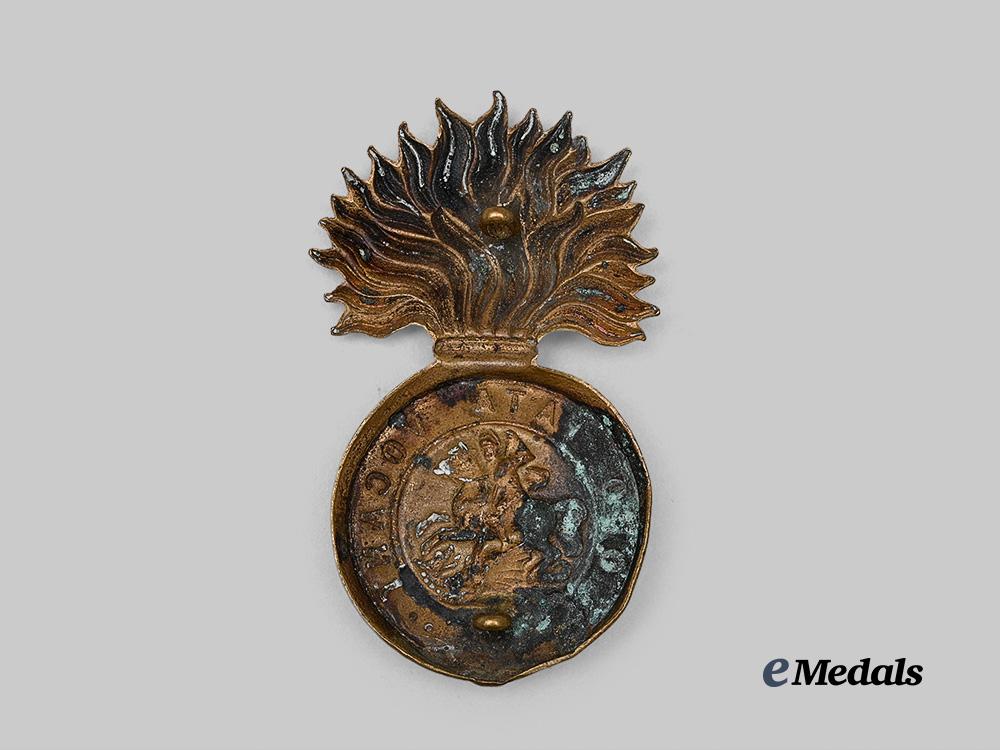 a_victorian_northumberland_fusiliers_glengarry_badge_e_medals__g_b4978_3